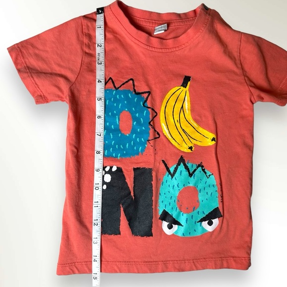 Tuc Tuc short sleeve T-shirt and short with fruit and dino print outfit size 2T - Picture 9 of 11